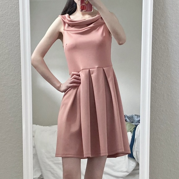 peach echo color dress - Picture 1 of 4